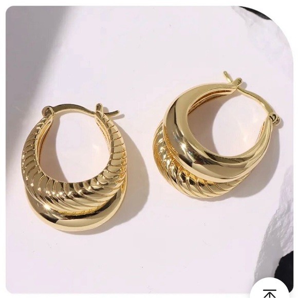 New 18K Gold-Plated Spiral Water Drop Double-Layer Buckle Earrings - Picture 4 of 6